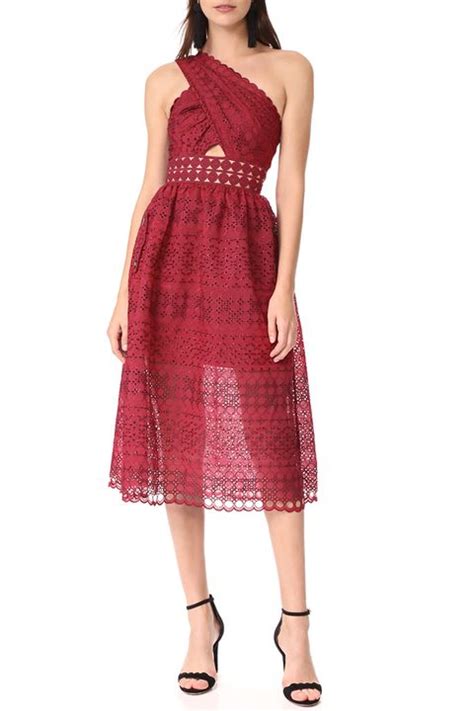 It occurs in america on the first friday in february each year, where people wear red. 11 Best Red Dresses for Women in 2018 - Little Red ...