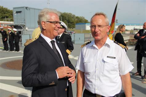 Dort will die bundesregierung unter anderem die „deutsche präsenz. Kommandowechsel Fregatte BAYERN - Freundeskreis Fregatte ...