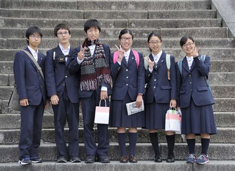 Japanese School Uniforms The Start Of Unity And Conformity In Japanese