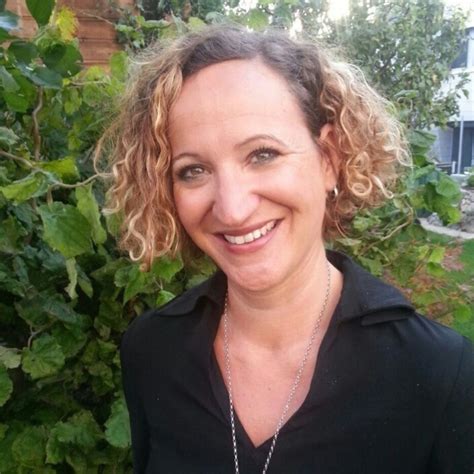 There is not much of dissimilarity between bic codes and swift code. Barbara Krejcza - PMO - Bank Austria Member of UniCredit ...