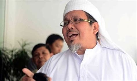 Ucapan belasungkawa mengalir terus dari berbagai innalillahi wainnailaihi raajiun. Ngawur, Ustad Tengku Zulkarnain Tuduh Islam Nusantara Itu ...