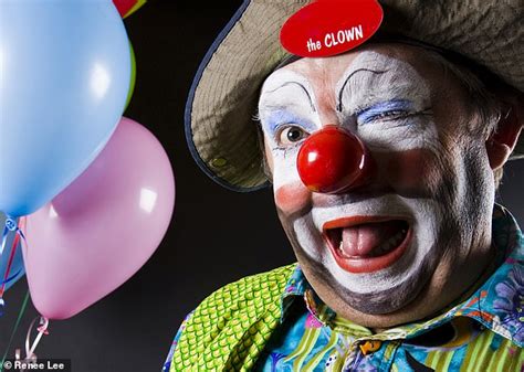 Halloween Psychologists Reveal Why People Are Scared Of Clowns