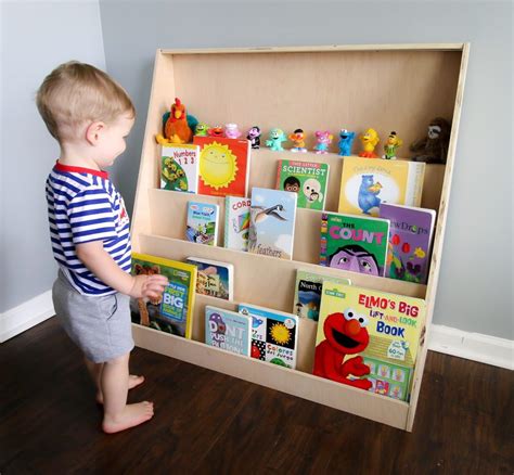 The Best Front Facing Bookshelves For Your Montessori Playroom