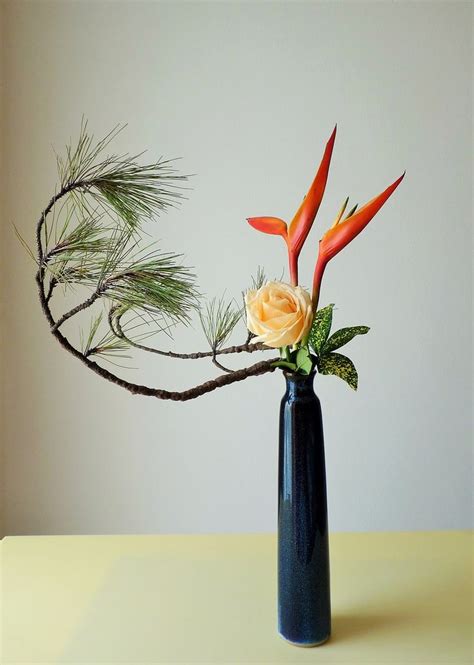 Pine Ikebana Flower Arrangement Tropical Flower Arrangements