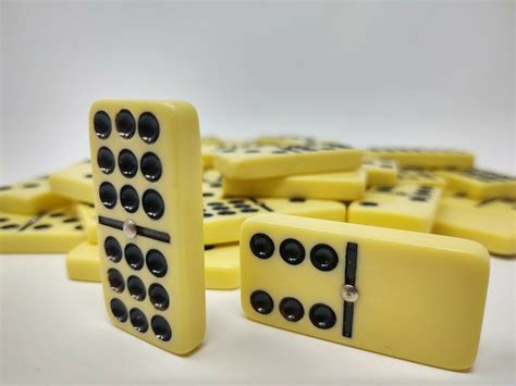 Double 9 Domino With Spinners 55 Tiles Dominoes Contemporary