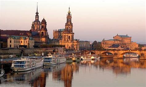 Dresden, the capital city of the german federal free state of saxony, is located in the broad basin of the river elbe, 19 miles (30 km) north of the czech border and 100 miles (160 km) south of berlin. Dresden Germany Nice Photos-Images 2012 | Travel And Tourism