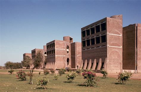 Louis Kahns Indian Institute Of Management In Ahmedabad Archeyes