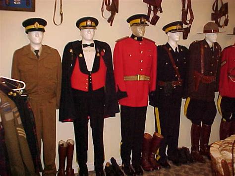Customize your avatar with the rcmp uniform + atf and millions of other items. RCMP uniform and badge Collection - Great Britain: Mervyn ...