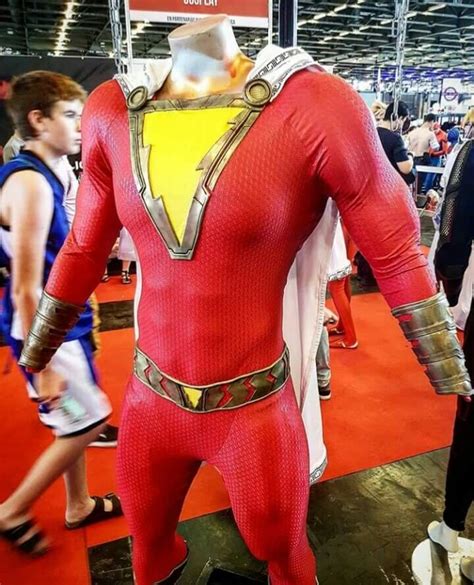 Billy batson's entire for sake of comparison, here's how their costumes looked in the original film. Captain Marvel's suit details revealed. : DCEUleaks