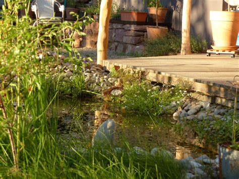 Seit mehr als 100 jahren gibt es diesen shop bereits; Naturgarten Wittnau bei Freiburg | Hof Berg-Garten