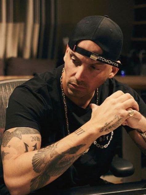 Raf camora produzierte auf diesem album mehrere songs und war als gast auf dem titelsong city cobra vertreten. Pin von m pinterest auf Raf | Strassenbande, Rap, 187 strassenbande
