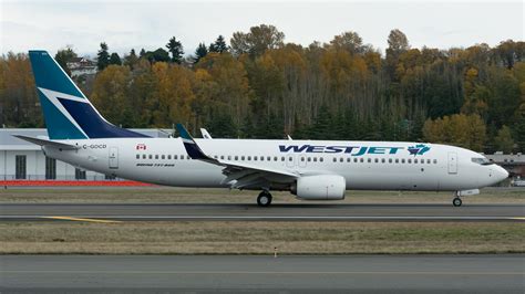 Tyke's Aero Blog: WestJet Airlines 737 C-GOCD first pics painted
