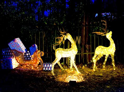 Welcome to asheville river cabins, the only asheville nc vacation rentals located directly on the french broad river. 'Tis the season to sparkle at Asheville Cabins ...
