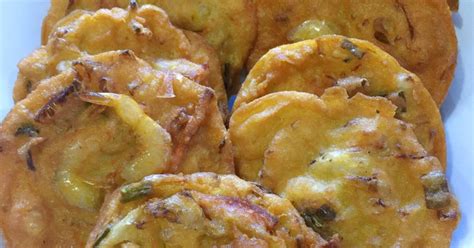 Gak cuma jawa, pontianak juga punya olahan bakwan yang kalau di tempat tinggalmu kesulitan menemukannya, berikut cara membuat dan resep bakwan viral khas pontianak yang bisa kamu coba di rumah. 605 resep bakwan cetakan enak dan sederhana ala rumahan ...