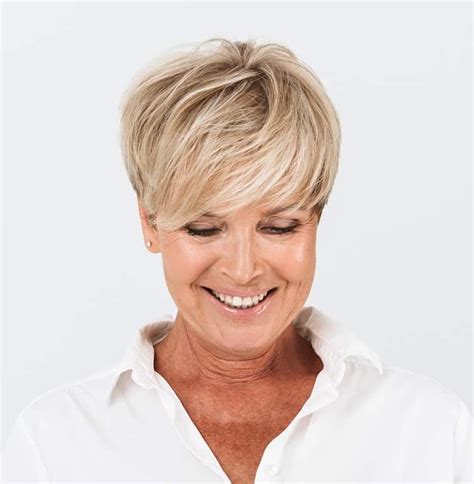 23 Best Pixie Haircuts For Older Women 2022 Trends Hairstyle Camp
