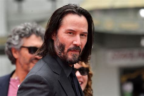Spend 12 Hours With Keanu Reeves The Internets Boyfriend This
