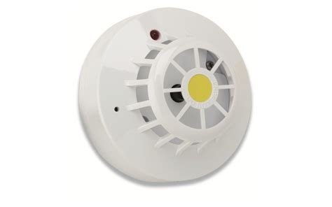 Slow changes in ambient conditions will automatically be compensated and will not. Apollo Conventional Heat Detector | Apollo Conventional ...
