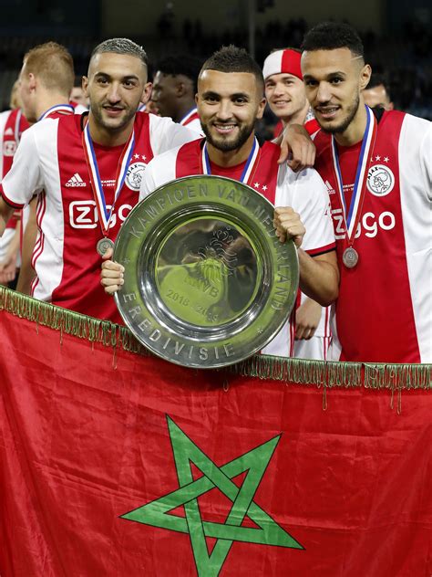 Последние твиты от de graafschap (@degraafschap). L'Ajax Amsterdam dédie son titre de champion de l ...