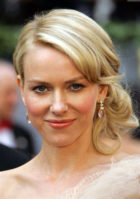Naomi Watts Celebrity Naomi Watts Weight Height And Age Welcome