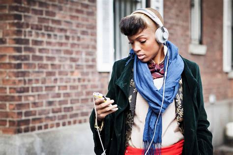 Street Style Headphones 26 The Fashion Tag Blog
