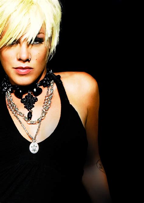 422 best P!nk images on Pinterest | Alecia moore, Beth moore and Carey hart