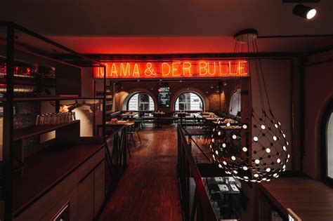 Mama And Der Bulle Huth Gastronomie
