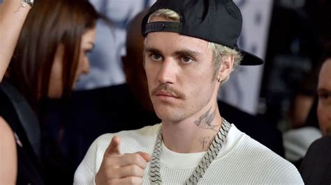 Justin Bieber Sick What Is Ramsay Hunt Syndrome The Disease He Suffers From Celebrity