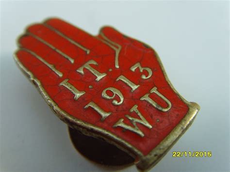 An Antique 1913 Red Hand Of Ulster Enamel Badge The Irish Transport