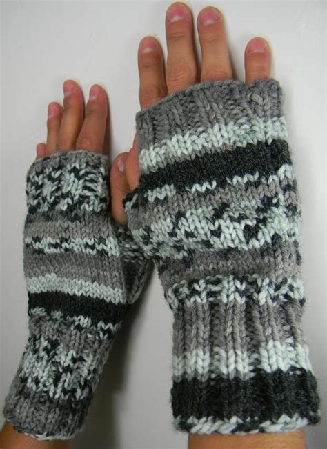 Classic mittens free knitting pattern by bernhard ulman image by @rani is a vintage mitten pattern. Fingerless gloves or mittens - 2 needle by LouiseKnits ...