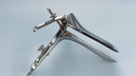 Doctors Are Finally Redesigning The Speculum Allure