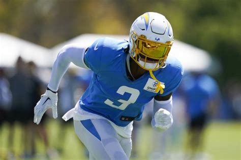 Star Safety Derwin James Jr Agrees To Four Year Contract Extension With Chargers