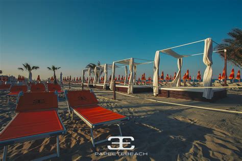 Jun 27, 2021 · per il quinto anno di fila, rds (radio dimensione suono) ha scelto la spiaggia del papeete beach di milano marittima come sua location estiva. Papeete Milano Marittima primo sabato Beach Party di agosto