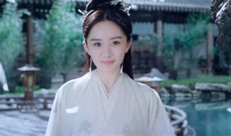 Check spelling or type a new query. 楊冪《斛珠夫人》虐戀陳偉霆!「仙氣逼人」美扮相竟被酸 | ETtoday星光雲 | ETtoday新聞雲