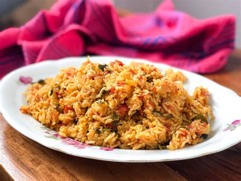 One Pot Tomato Rice Recipe Thakkali Sadam By Archanas Kitchen