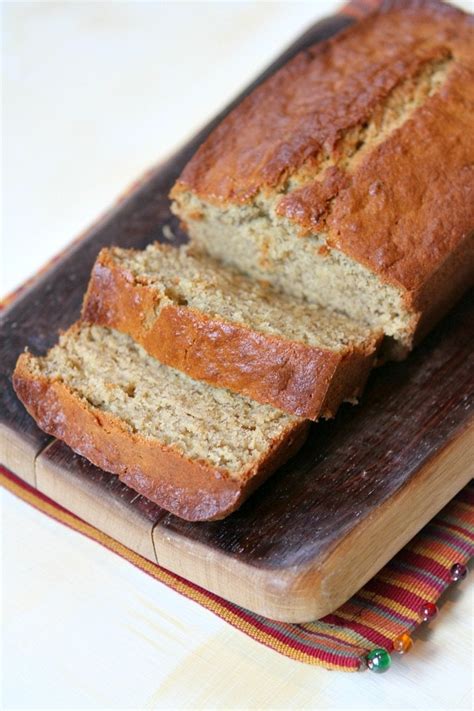 My favorite banana bread recipe! Mom's Banana Nut Bread Recipe - RecipeGirl
