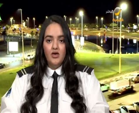 شاهد متدربة طيران سعودية تروي أول تجربة لها بالتحليق انفرادياً