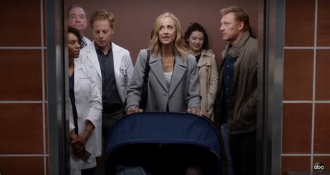 Teddys Kids On Greys Anatomy Are Making Things Awkward For Everyone