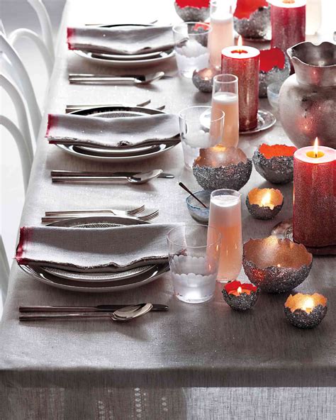 Beautiful Christmas Table Settings That Will Enchant Your Guests