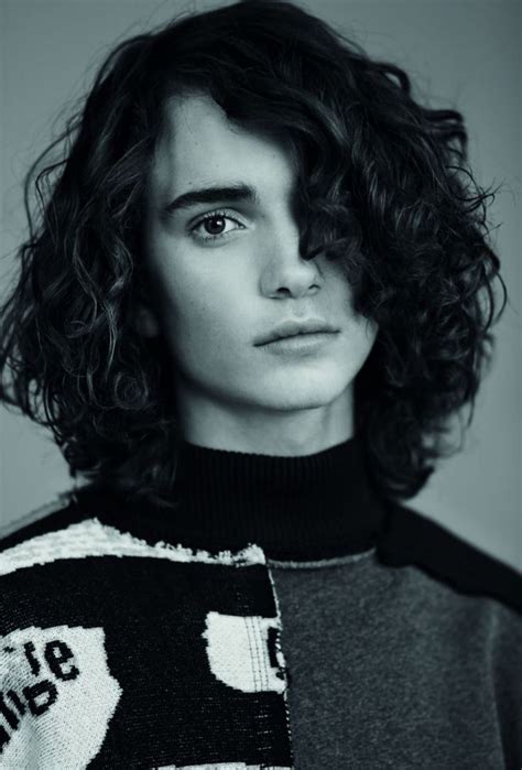 The popularity of androgynous haircuts grows at lightspeed. matthew clavane - Google Search | Long hair styles men ...