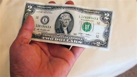 Real 2 Dollar Bill Paper Money American 2 Cash Up Close Look