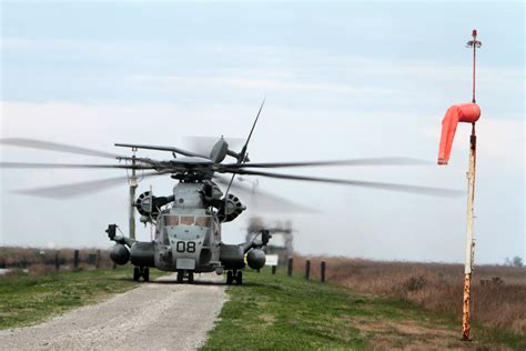 Cherry Point Community Leaders Strengthen Community Military Ties Marine Corps Air Station