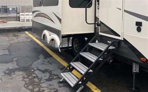 Best Rv Entry Steps Get In And Out Of Your Camper Comfortably