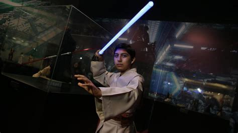 El Orgullo Friki Celebra Los 40 Años Del Estreno De Star Wars Faro