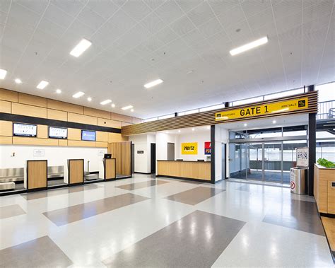 Official twitter account of the #mightybombers | twuko. Essendon Airport then and now - Waking up in Geelong