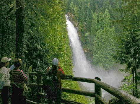 Wallace falls state park is a public recreation area that encompasses 1,380 acres along the wallace river in snohomish county, washington. wallace falls hike! Gold Bar | Wallace falls, State park ...