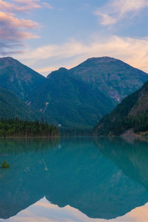 How To Hike The Berg Lake Trail In Mount Robson Provincial Park