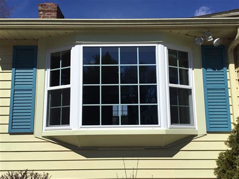 Houses With Bay Windows