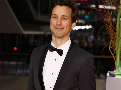 Er ist 47 jahre alt. "Doctor's Diary": Florian David Fitz träumt von TV ...