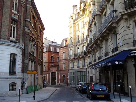 2,981,110 likes · 8,459 talking about this · 667,990 were here. Rue Chanoinesse — Wikipédia