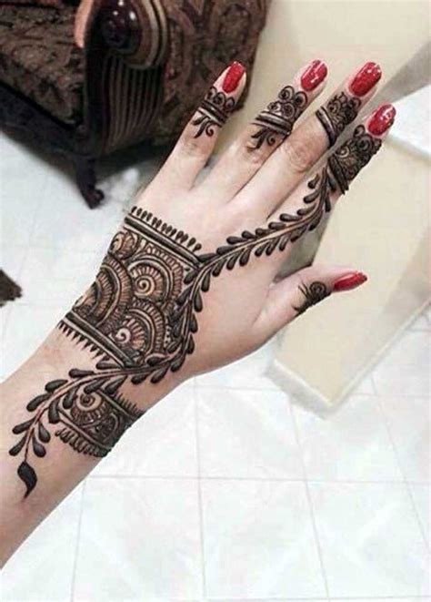 Top 20 Latest Bracelet Style Mehndi Designs To Inspire You